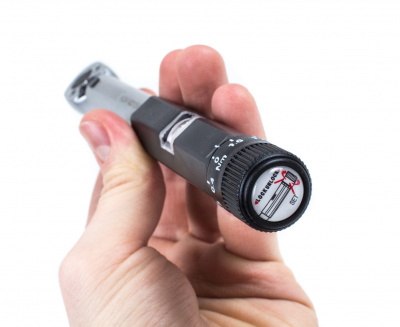 Динамометрический ключ 1/4" 3-15 Нм Licota 