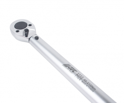 Ключ динамометрический 1/2" 40-210 Нм 531 мм JTC