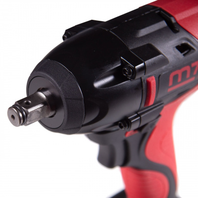 Гайковерт аккумуляторный ударный 1/2", 813 Нм, 18 В MIGHTY SEVEN