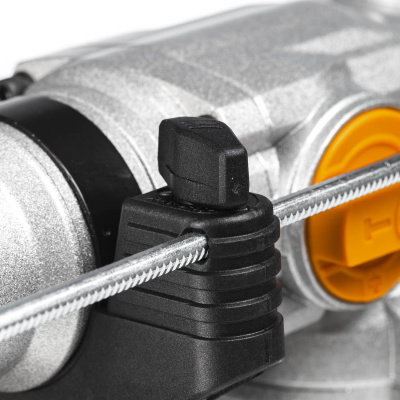 Перфоратор 220В, 5.5Дж, 1500Вт RUNTEC 