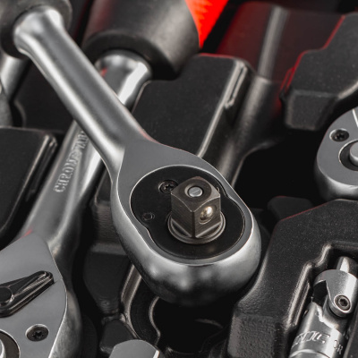 Набор ручных инструментов 1/2", 3/8",1/4" 216 предметов TECHNIC RUNTEC