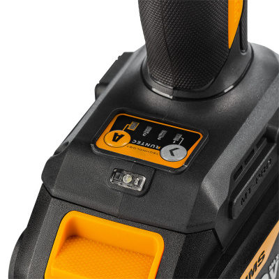 Гайковерт ударный аккумуляторный 1/2", 20В, 2*4Ач, 500Нм RUNTEC PRO