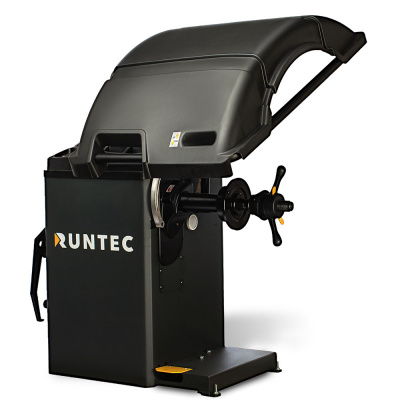 Станок балансировочный 1"- 28" 220V RUNTEC RT-TBM 221 