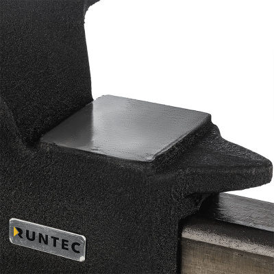Тиски слесарные 300 мм RUNTEC 